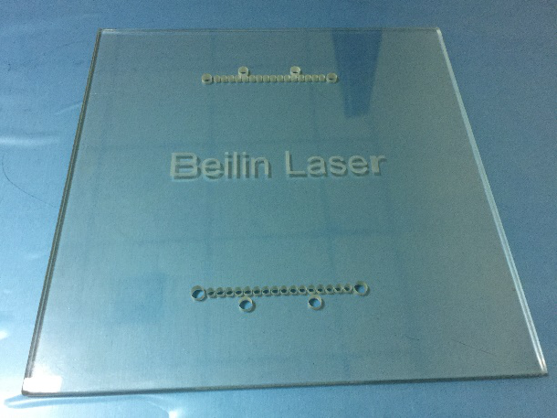 （贝林LP106－5w加工的平面玻璃）